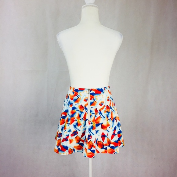 BCBGeneration Passion Mu Mini Flare Skirt - Picture 6 of 8